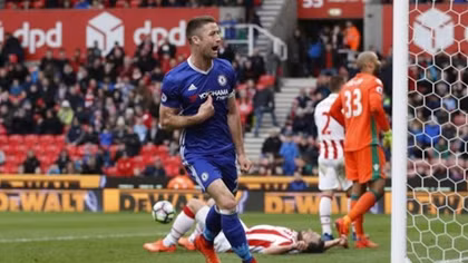 Thắng nhọc Stoke, Chelsea tiếp tục vững ngôi đầu