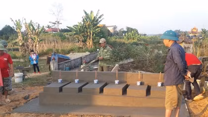 Nước mắt trên sông Chảy