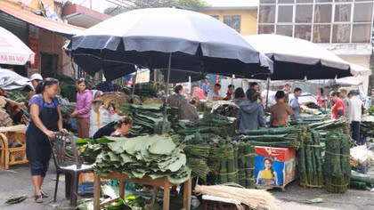 Chợ lá dong lâu đời của Hà Nội đìu hìu vắng khách