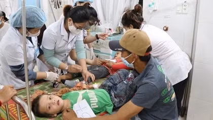 Vụ nôn ói tập thể sau khi ăn xôi từ thiện: Do ngộ độc thực phẩm