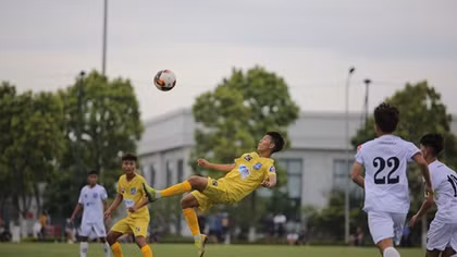 Đàn em Công Phượng "suýt thua" trong ngày khai mạc VCK U17 quốc gia