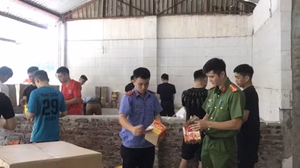 Tiêu hủy vật chứng vụ án là pháo nổ có số lượng lớn