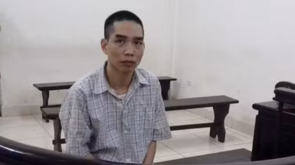 Nước mắt mẹ già có “cậu ấm” nhận án tử hình