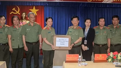 Điểm tựa vững vàng cho nhân dân trong phòng, chống dịch COVID-19