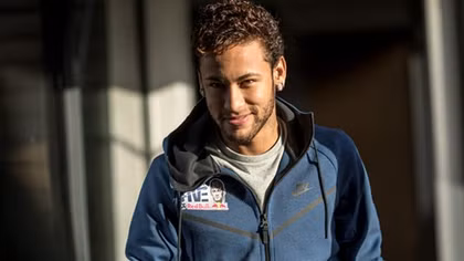 Neymar đòi lương khủng, Real lo Man Utd "cướp" người