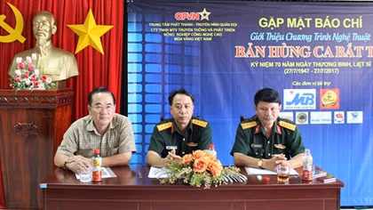Chương trình giao lưu nghệ thuật “Bản hùng ca bất tử"