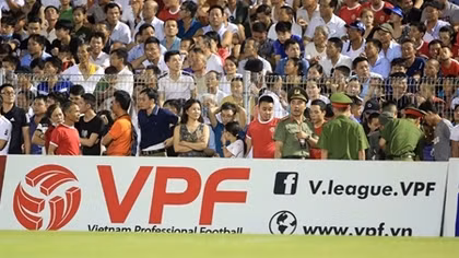 Chuyện “vỡ sân” ở V.League