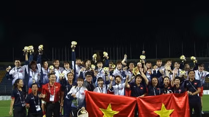 Thái Lan "tố" chủ nhà "thiên vị" Việt Nam