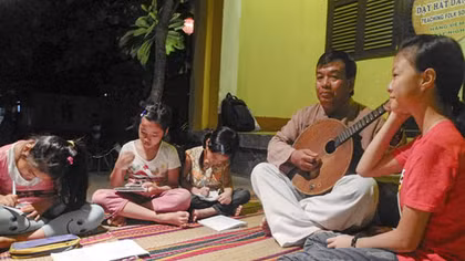 Lớp học “truyền khẩu” dân ca giữa lòng phố cổ