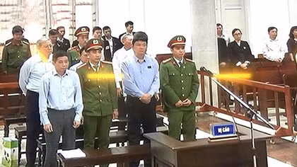 Xét xử ông Đinh La Thăng và đồng phạm trong vụ gây thiệt hại 800 tỷ đồng tại PVN