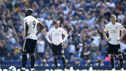 Derby Manchester: Cuộc chiến làm nền cho sự thay đổi