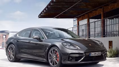 Porsche Panamera 2017: Sedan quý tộc