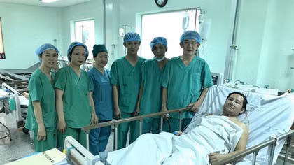 Cứu sống một bệnh nhân nước ngoài bị suy tim