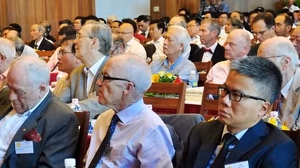 Hội thảo quốc tế “Khoa học cơ bản và xã hội”