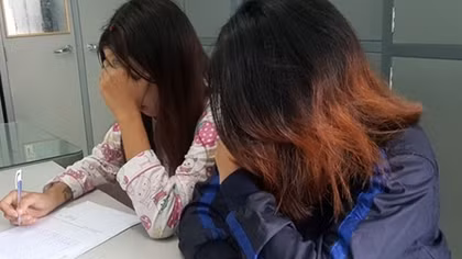 Cảnh báo kiểu "sống bầy đàn"