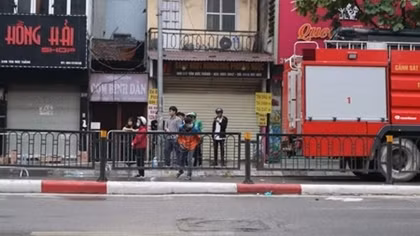 Bốn người tử vong trong đám cháy giữa đêm khuya tại Hà Nội