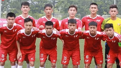Nghịch lý đào tạo của bóng đá Việt Nam