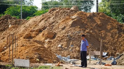 Nhân viên bảo vệ chết bất thường dưới hố công trình
