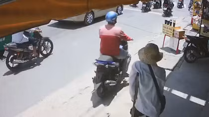 Truy tìm kẻ cướp vé số của người đàn ông khuyết tật nghèo