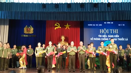 Hội thi sáng kiến về phòng chống tác hại thuốc lá của sinh viên An ninh