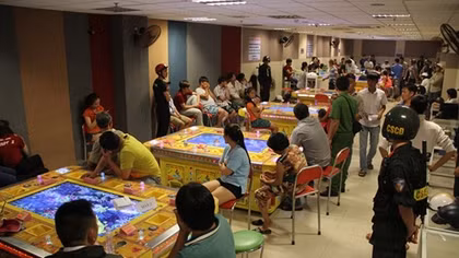 Triệt phá điểm chơi game bắn cá ăn thua bằng tiền quy mô lớn
