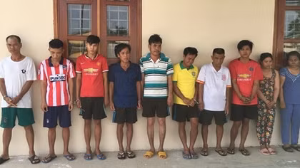 Phá sòng tài xỉu trong các nghĩa trang