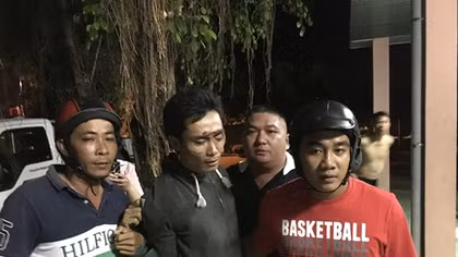 Truy đuổi 10 km bắt nhóm trộm trong đêm