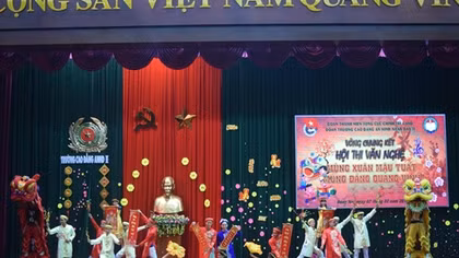 Đặc sắc Hội thi văn nghệ “Mừng xuân, mừng Đảng quang vinh”