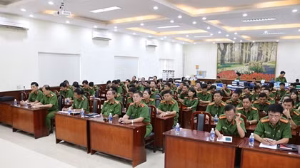 Khai mạc Hội thi giảng viên giỏi Cao đẳng CSND II