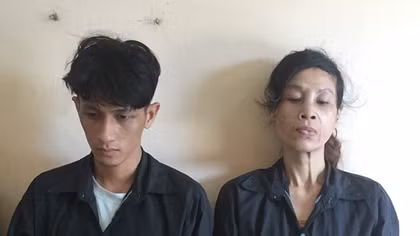 Hai cặp đôi “lệch tuổi” mua bán ma túy đá