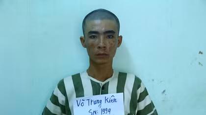 Cướp xong cho chuộc lại điện thoại