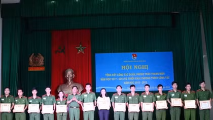 Khen thưởng hơn 60 tập thể, cá nhân Cảnh sát xuất sắc công tác đoàn