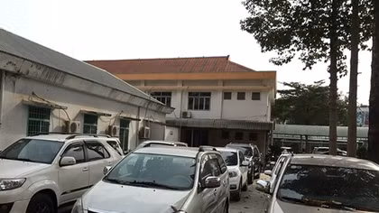 Thuê ô tô đắt tiền, làm giả giấy tờ rồi đi cầm cố