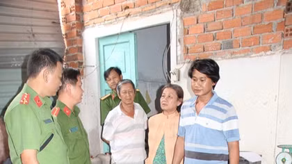 "Rùng mình" cơ sở sản xuất nước mắm bằng muối và nước giếng