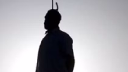 Nghi can hãm hại bé gái treo cổ tự tử