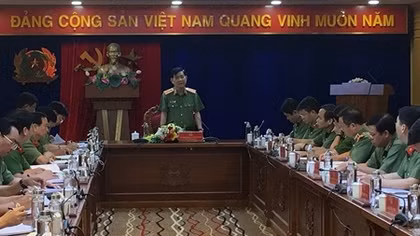 Thứ trưởng Nguyễn Văn Sơn kiểm tra công tác tại Bình Dương