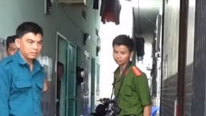 Nghi án cô gái treo cổ tự tử sau cãi vã với bạn trai