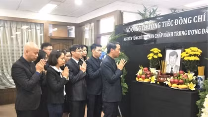 Lễ viếng nguyên Tổng Bí thư Lê Khả Phiêu tại một số nước trên thế giới