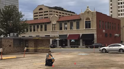 Vụ xả súng tại Arkansas: Nguyên nhân là thanh trừng băng đảng