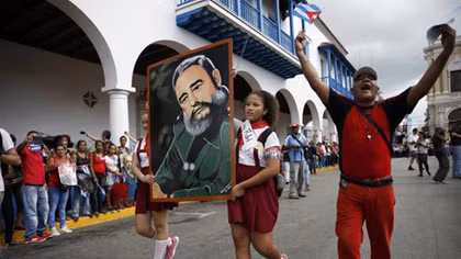 Cuba chìm trong nước mắt vĩnh biệt lãnh tụ Fidel Castro