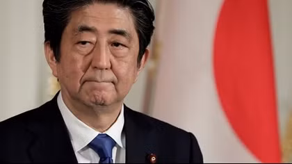 Cựu Thủ tướng Nhật Bản Shinzo Abe "bị thẩm vấn"