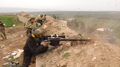 Lực lượng Thổ Nhĩ Kỳ tiếp cận ngoại ô thị trấn Afrin của Syria