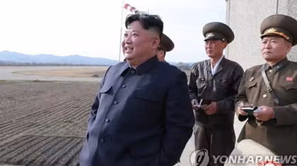 Nhà lãnh đạo Kim Jong-un giám sát thử nghiệm vũ khí chiến thuật mới