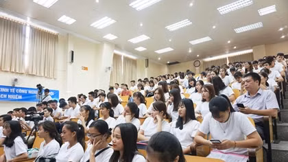 Nâng cao nhận thức về “Uống có trách nhiệm” cho sinh viên thủ đô