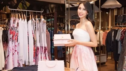 Thùy Tiên tất bật chuẩn bị trước ngày sang Nhật tham gia Miss International 2018