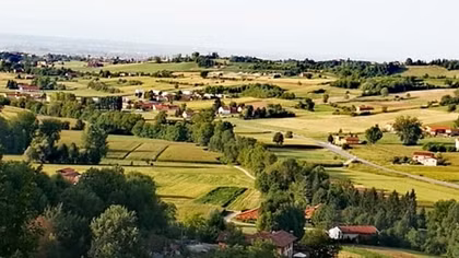 Thực hư nước thần giúp làng quê Italia tránh xa COVID-19