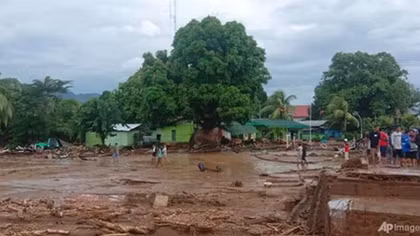 Lũ quét khiến hàng chục người thiệt mạng tại Indonesia và Đông Timor