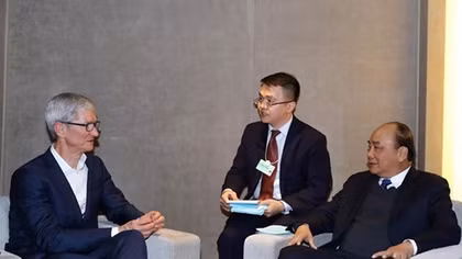 Thủ tướng tiếp lãnh đạo các Tập đoàn đa quốc gia bên lề WEF Davos