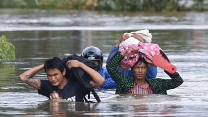 Người dân Myanmar khổ sở vật lộn với lũ lụt, lở đất triền miên