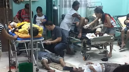 Hai quả bom nổ trong cuộc thi đấm bốc, hơn 30 người bị thương